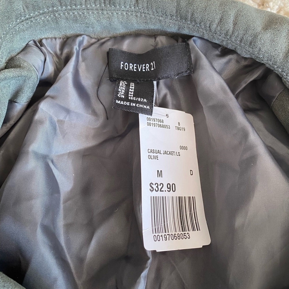 Brand New Forever 21 Faux Suede Cropped Jacket - Picture 6 of 8